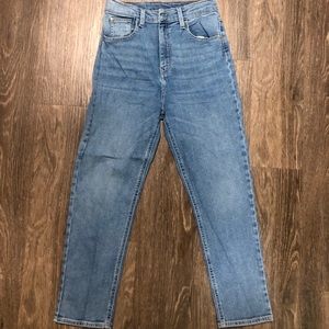 BDG jeans super high rise 28